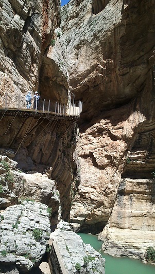 Rock climbing in climbing areas Desplomilandia and El Chorro, Andalusia 